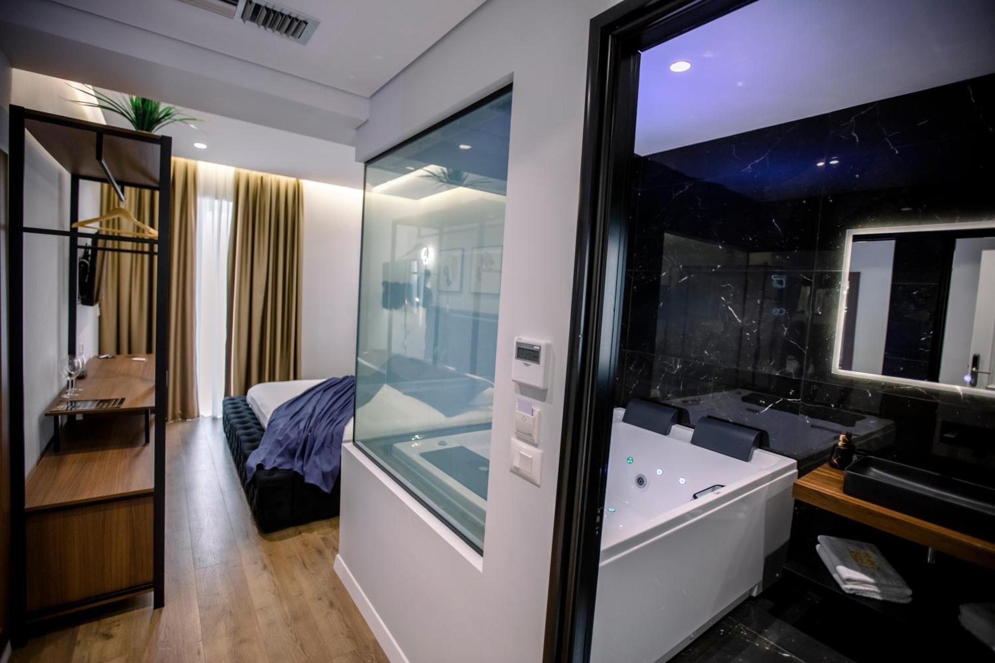 Hotel Olsi Sarandë Exteriör bild